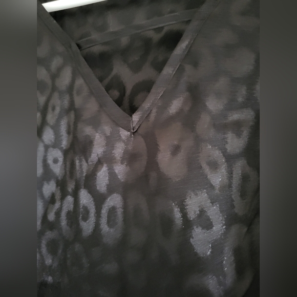 XL top - Picture 3 of 3